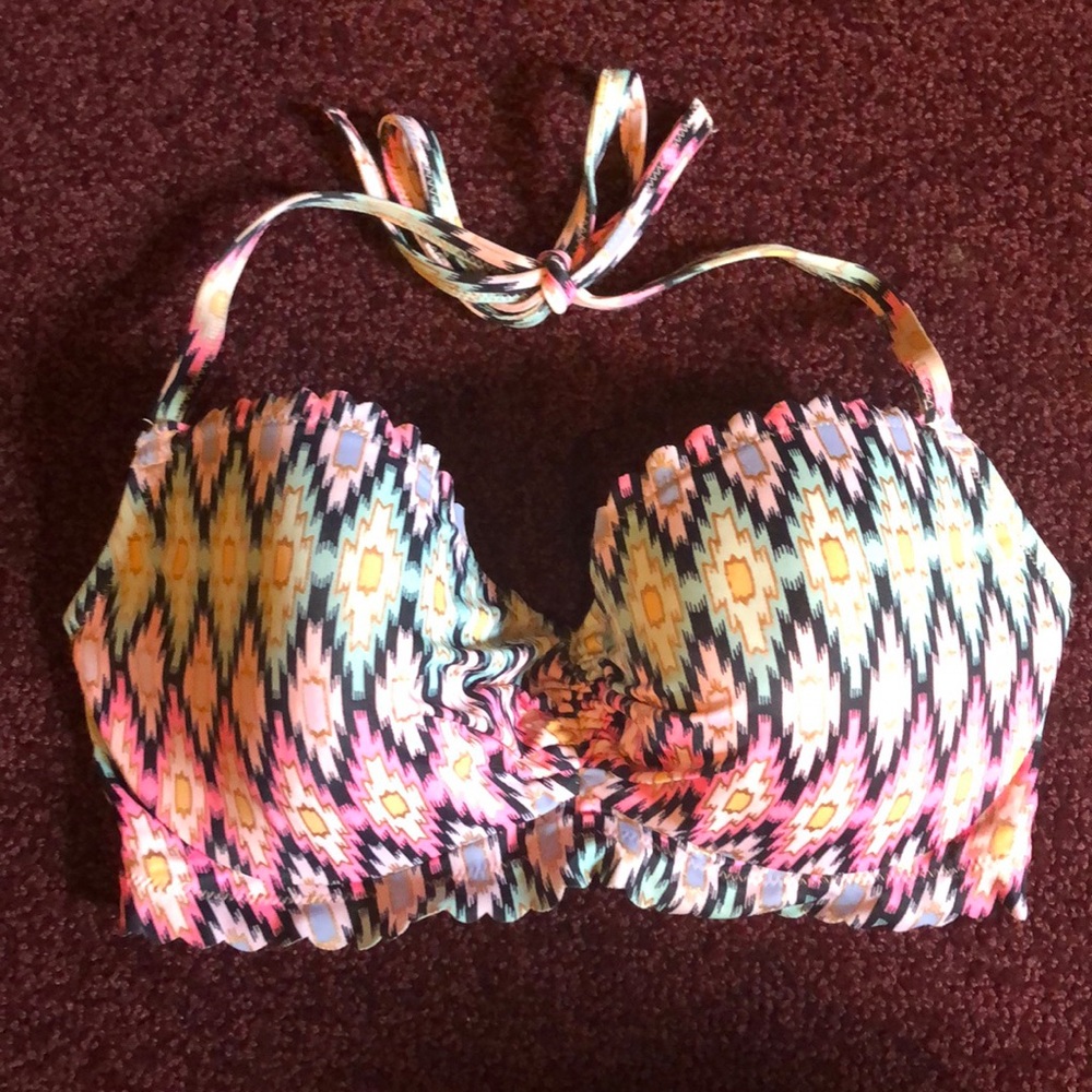 Victoria's Secret Multicolor Patterned Bikini Top